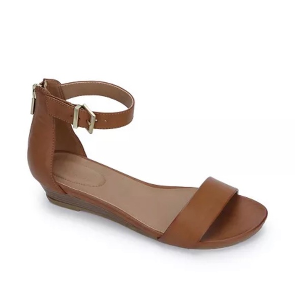 Kenneth Cole viber wedge sandal - Picture 1 of 8